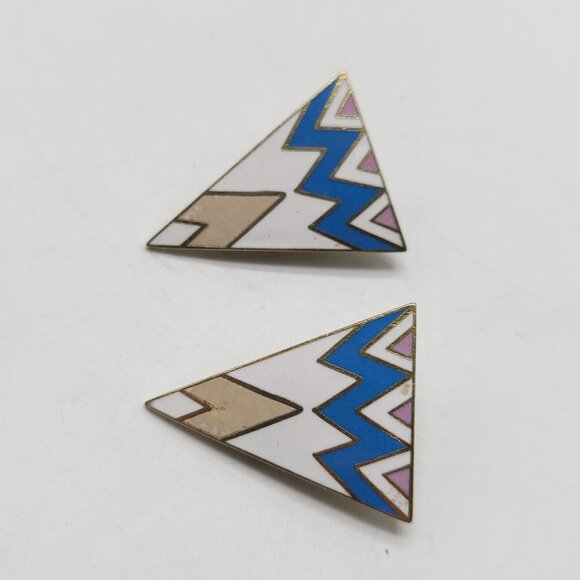 Vintage Triangle Enamel Clip-On Earrings Geometric Design Gold Tone - Picture 2 of 4